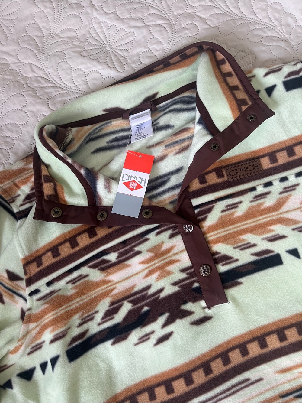 NWT Cinch Women’s Lime & Brown Aztec Sweater XXL - Picture 4 of 5